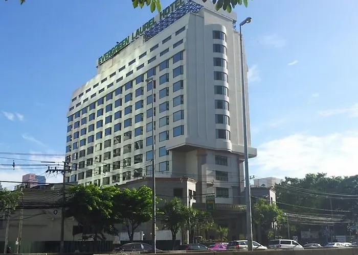 Hotel Evergreen Laurel Bangkok