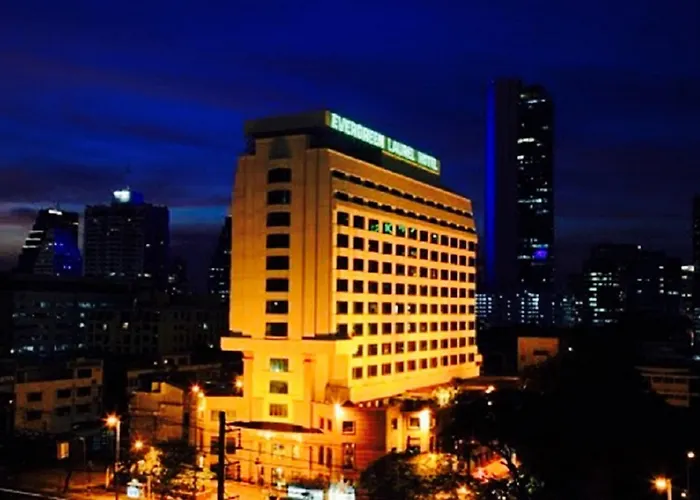 Evergreen Laurel 5*