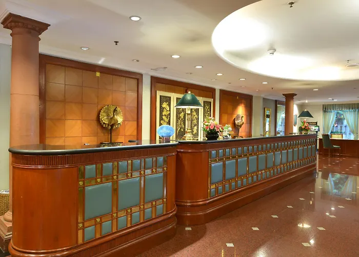 Evergreen Laurel 5* Бангкок