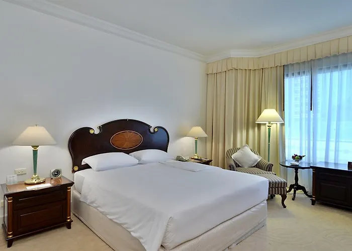 Evergreen Laurel 5* Bangkok