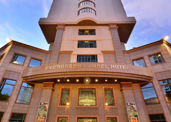Hotel Evergreen Laurel