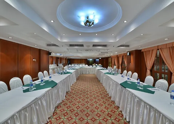 Hotel Evergreen Laurel Bangkok